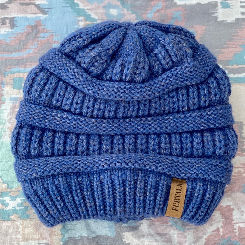 LAST CALL!!! 💙✨super cozy beanie✨💙
